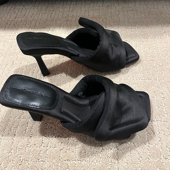 Bershka Velcro Kitten Heels 36 - Picture 3 of 6